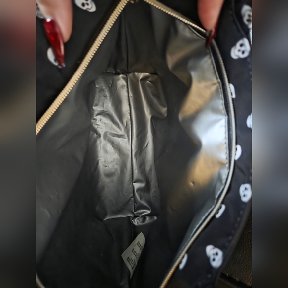 Betsey Johnson Black Skull Print Tote Insulated Lunch Bag - Picture 5 of 5